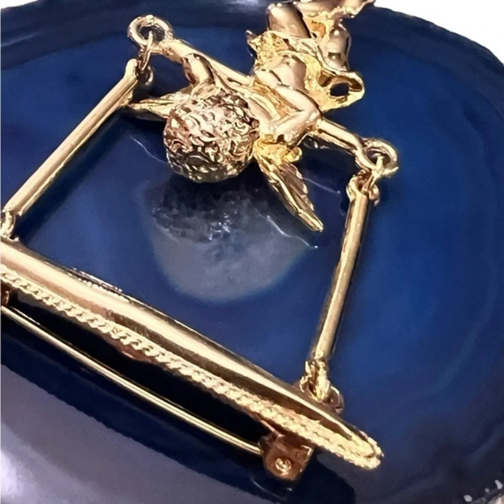 VTG Estate‎ Gold Tone Swinging Angel Cherub Brooch Pin 2.5” Church Christmas